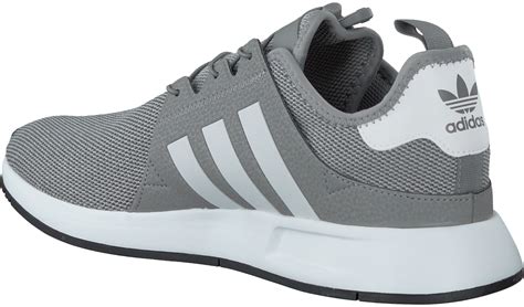 Graue adidas Schuhe online kaufen 